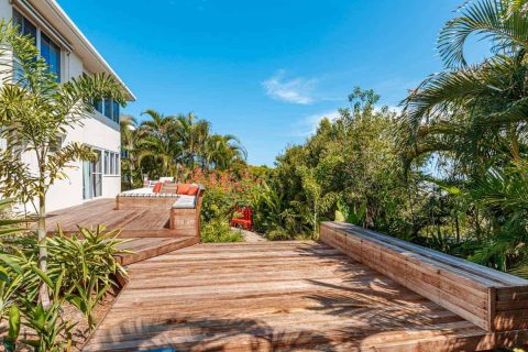 Sunhsine Beach Residential Bush Garden Makeover with Decking