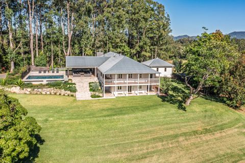 Earth Creation Landscapes – Doonan Rural Landscaping