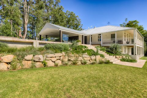 Earth Creation Landscapes – Doonan Rural Landscaping
